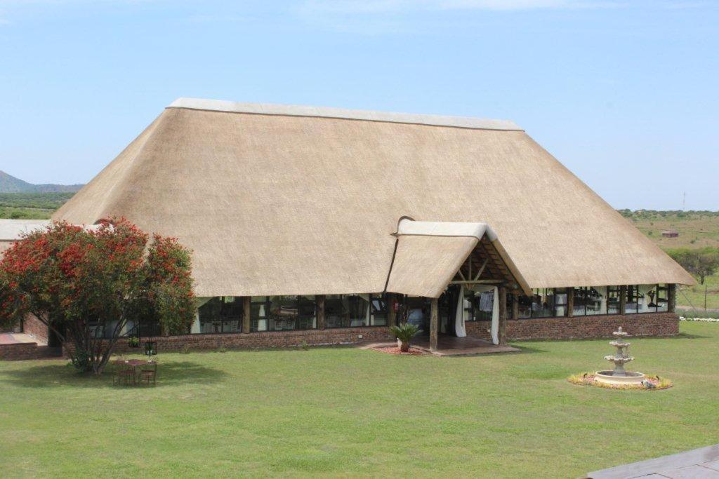 Nauntons Guest House & Wedding Venue Ladysmith Esterno foto