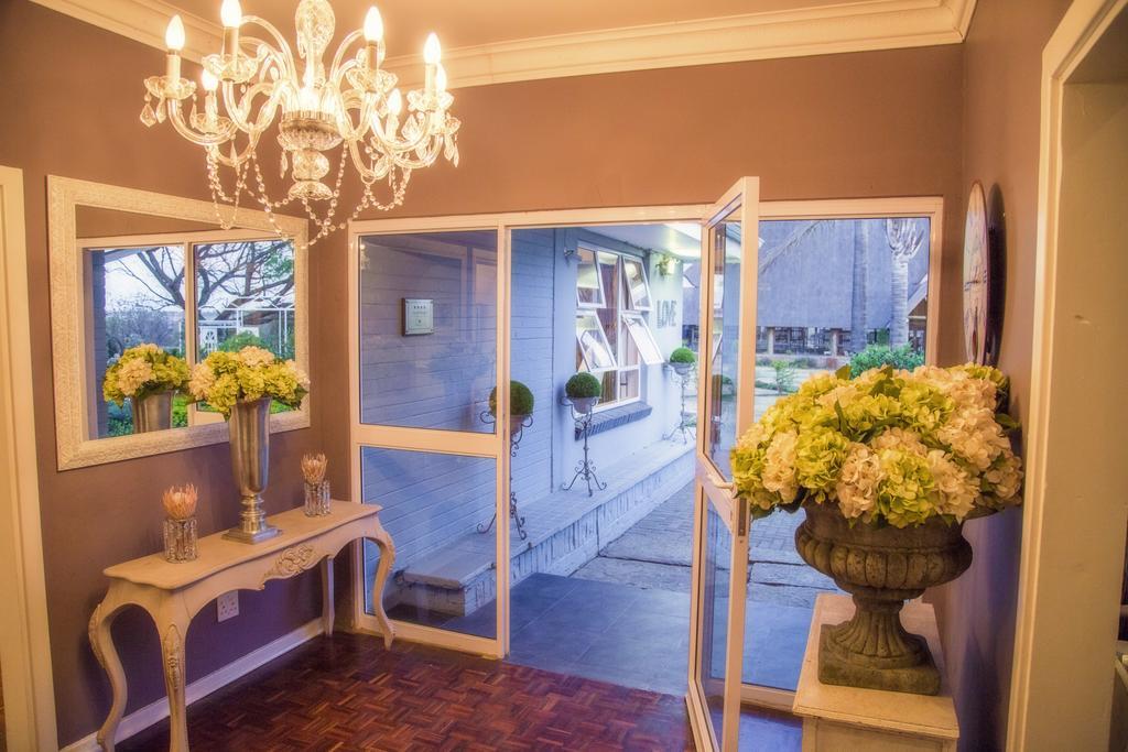 Nauntons Guest House & Wedding Venue Ladysmith Esterno foto
