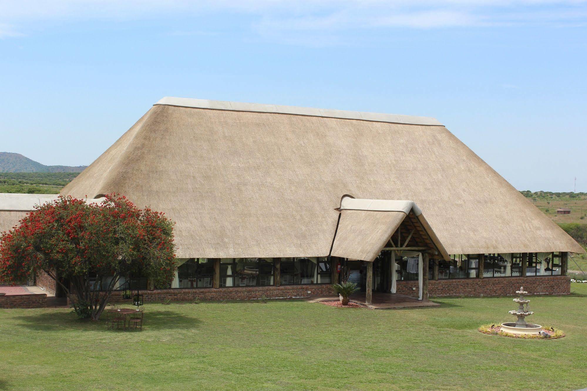 Nauntons Guest House & Wedding Venue Ladysmith Esterno foto