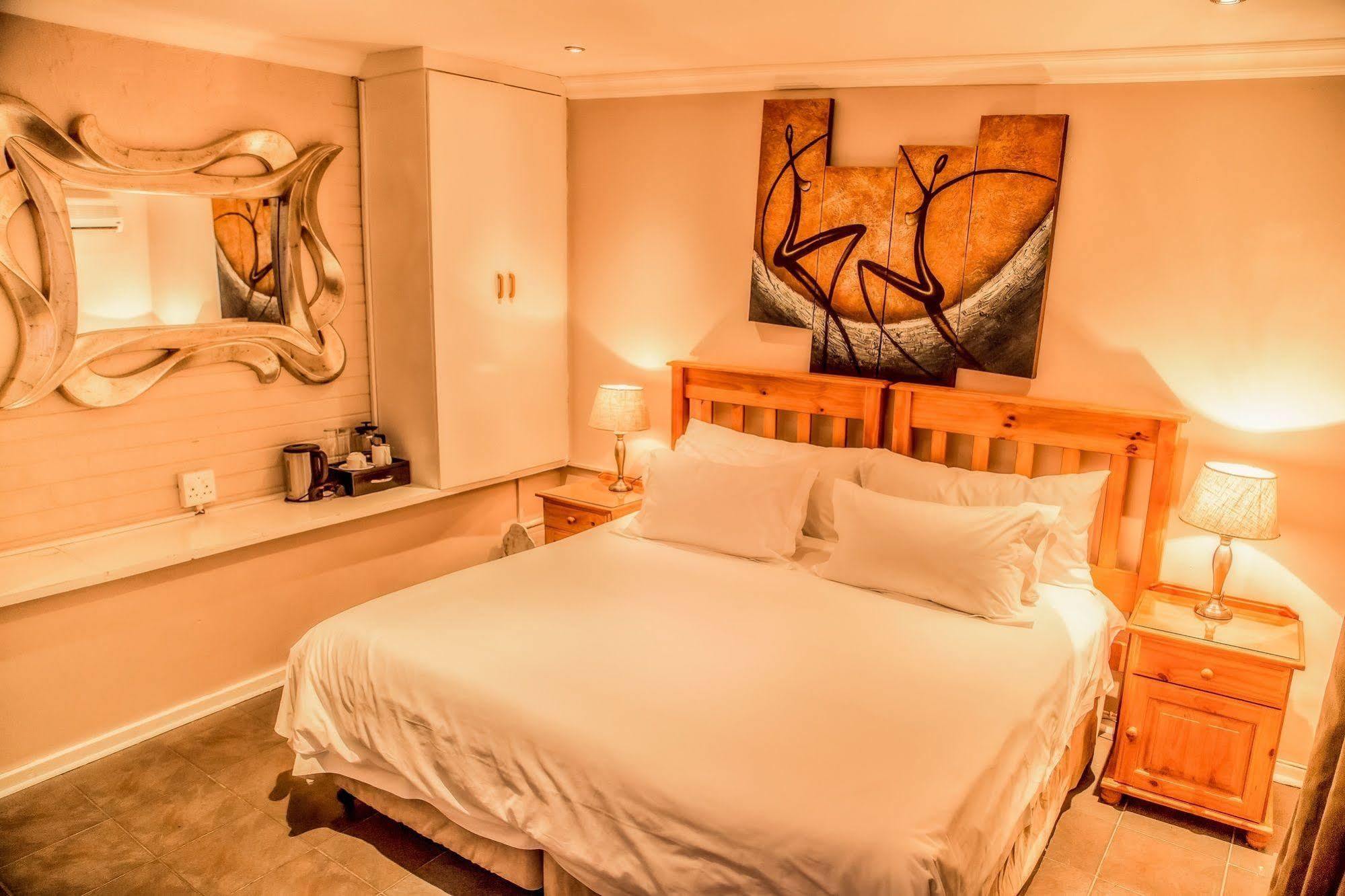 Nauntons Guest House & Wedding Venue Ladysmith Esterno foto