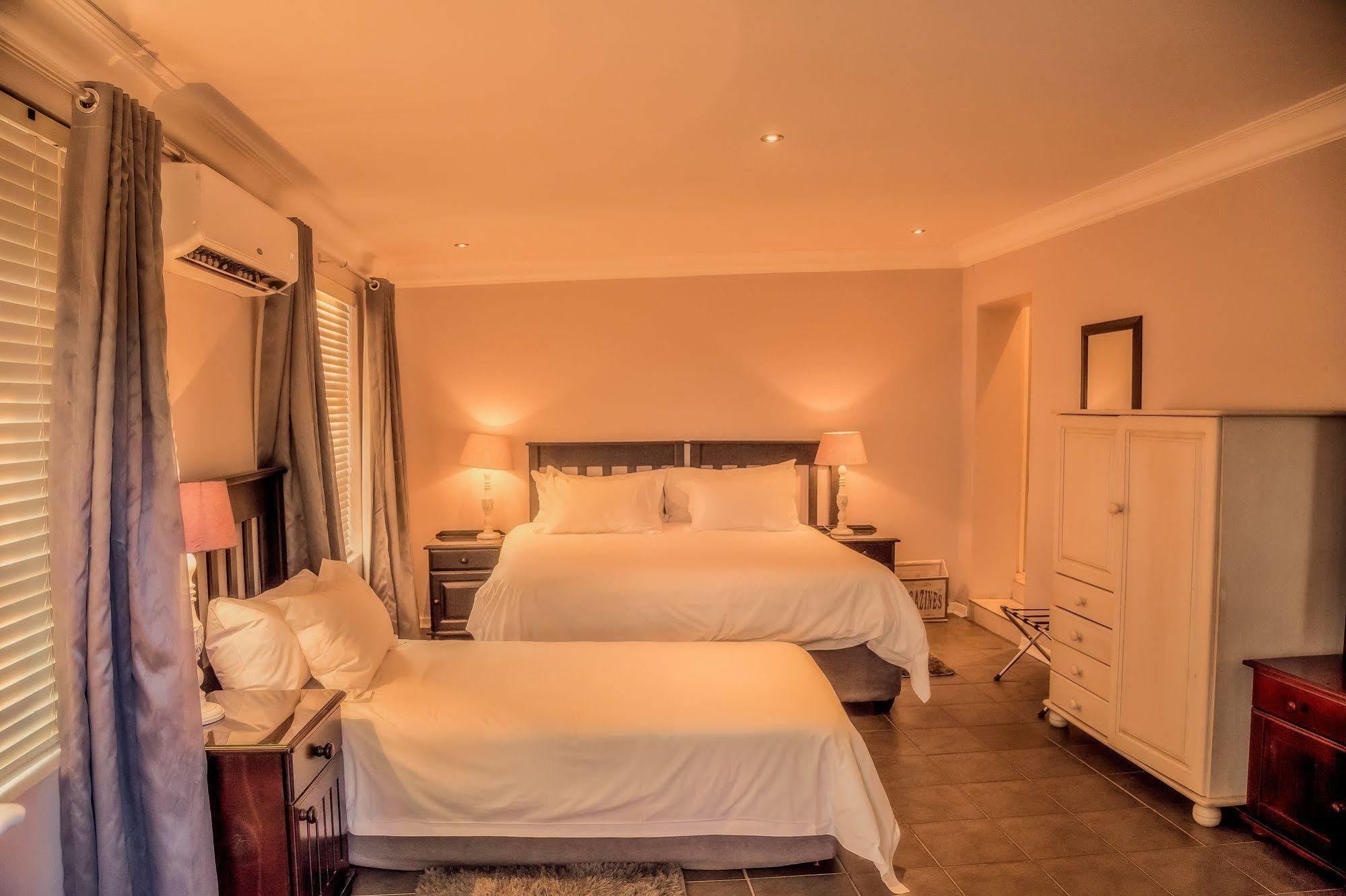 Nauntons Guest House & Wedding Venue Ladysmith Esterno foto